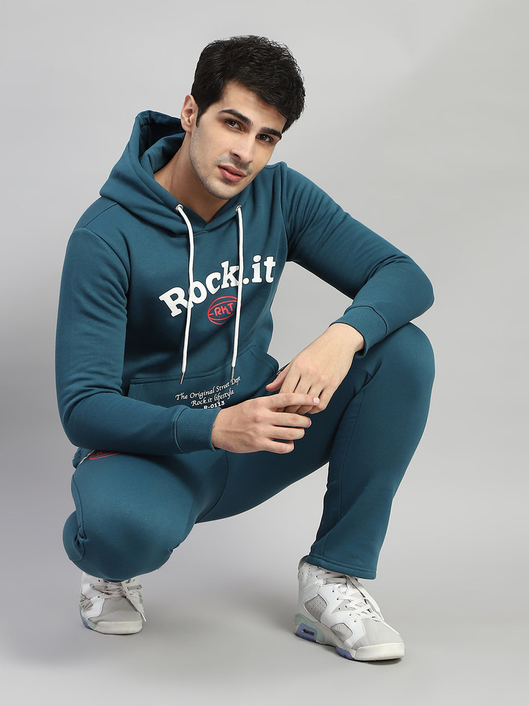 Men Blue Printed Hooded Full Sleeve Winter Tracksuit