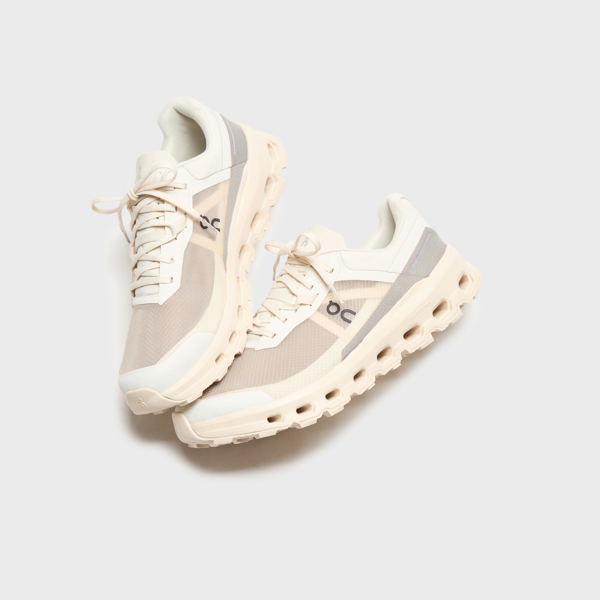 On Running WMNS Cloudvista 2 - Cream / Desert