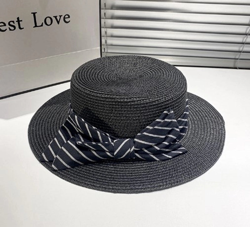Women's Sweet Pastoral Minimalist Bow Knot Flat Eaves Straw Hat