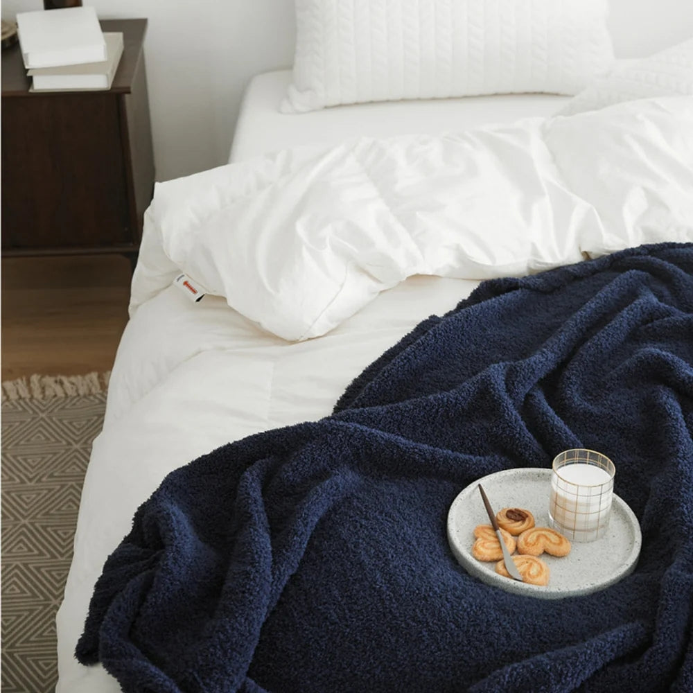 Soft Nest Minimalist Knit Throw Blanket