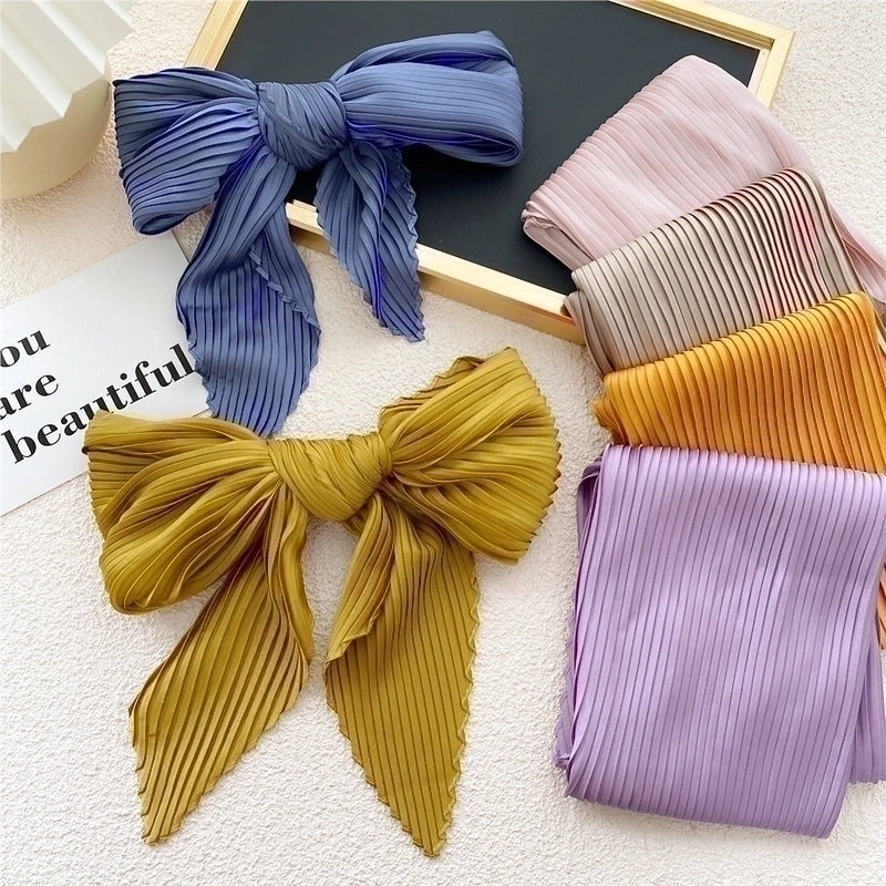 Simple Fold Solid Color Small Square Scarf