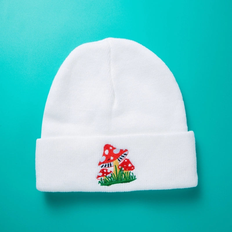 Unisex Minimalist Mushroom Embroidery Eaveless Wool Cap