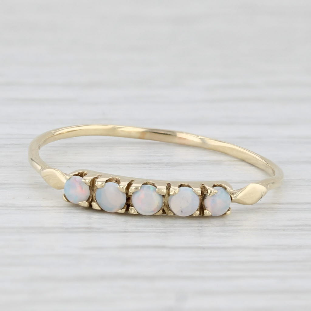 Vintage Opal Ring 10k Yellow Gold Size 9.75 Stackable