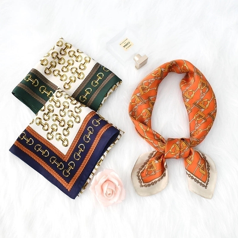 Women's Elegant Printing Satin Printing Silk Scarf