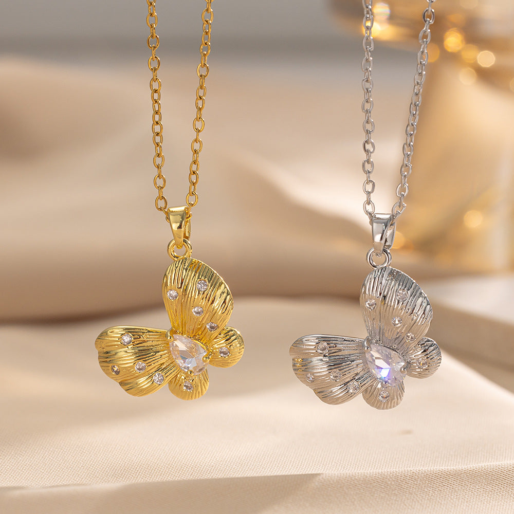 Brushed Fantasy Butterfly Pendant Necklace For Women With Diamond And White Zircon Design Dazzling Galaxy Blessing Butterfly Necklace