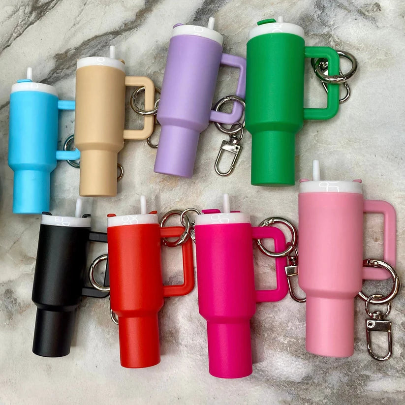 CUTE TUMBLER KEYCHAIN