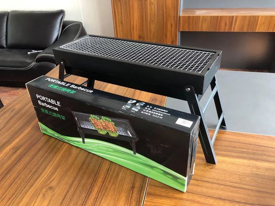 Folding Bar B Que Grill With Ashtray