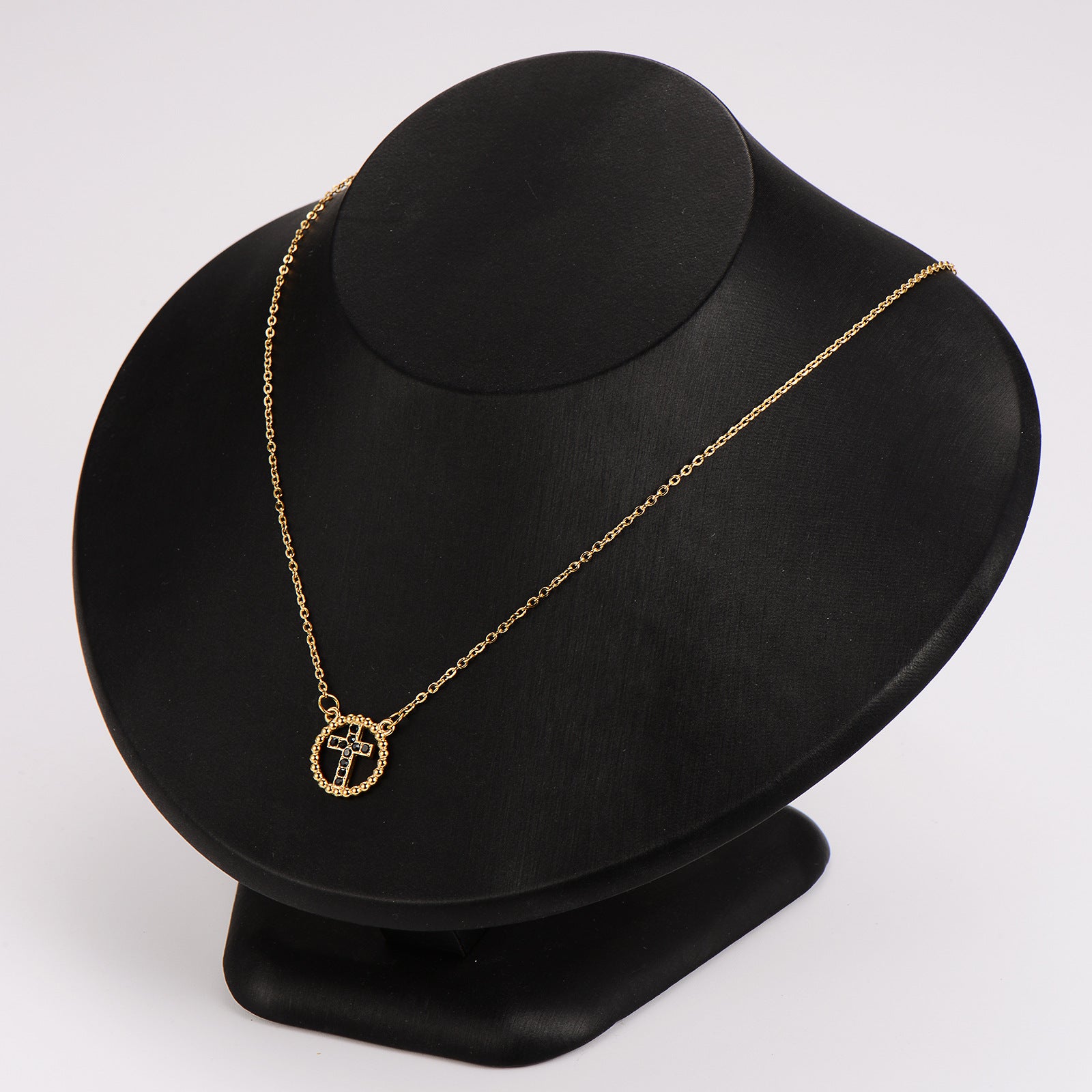 Aml Stainless Steel Necklace Stainless Steel Niche Design Round Hollow Cross Clavicle Chain