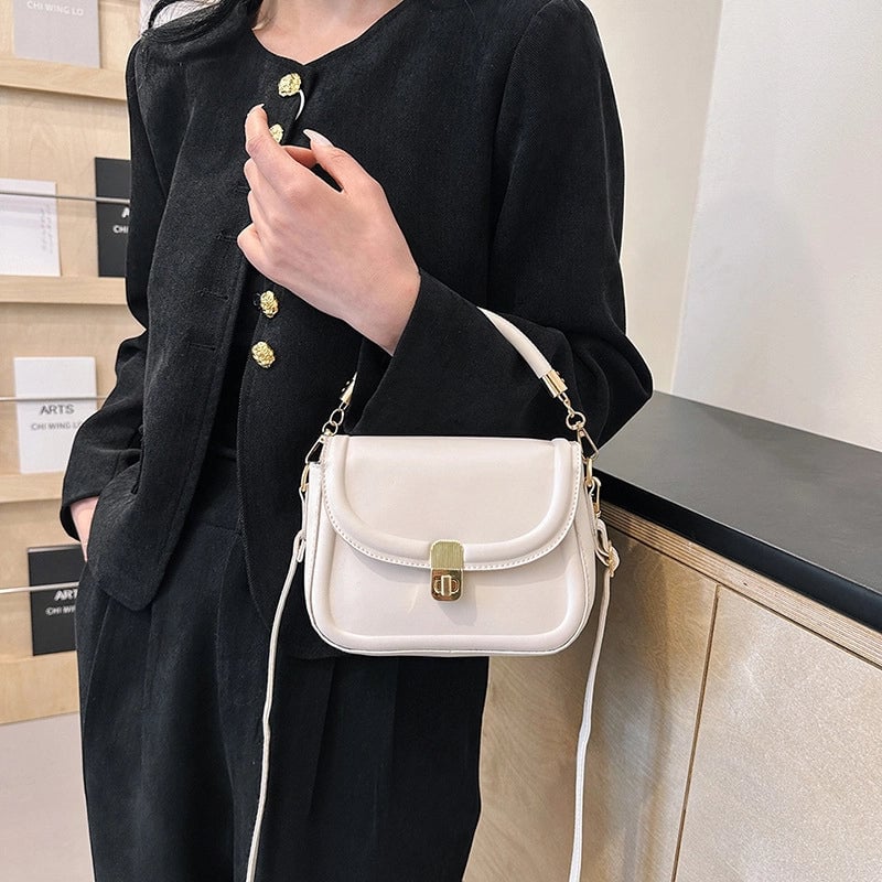 Women's Pu Leather Solid Color Vintage Style Classic Style Square Lock Clasp Handbag Crossbody Bag