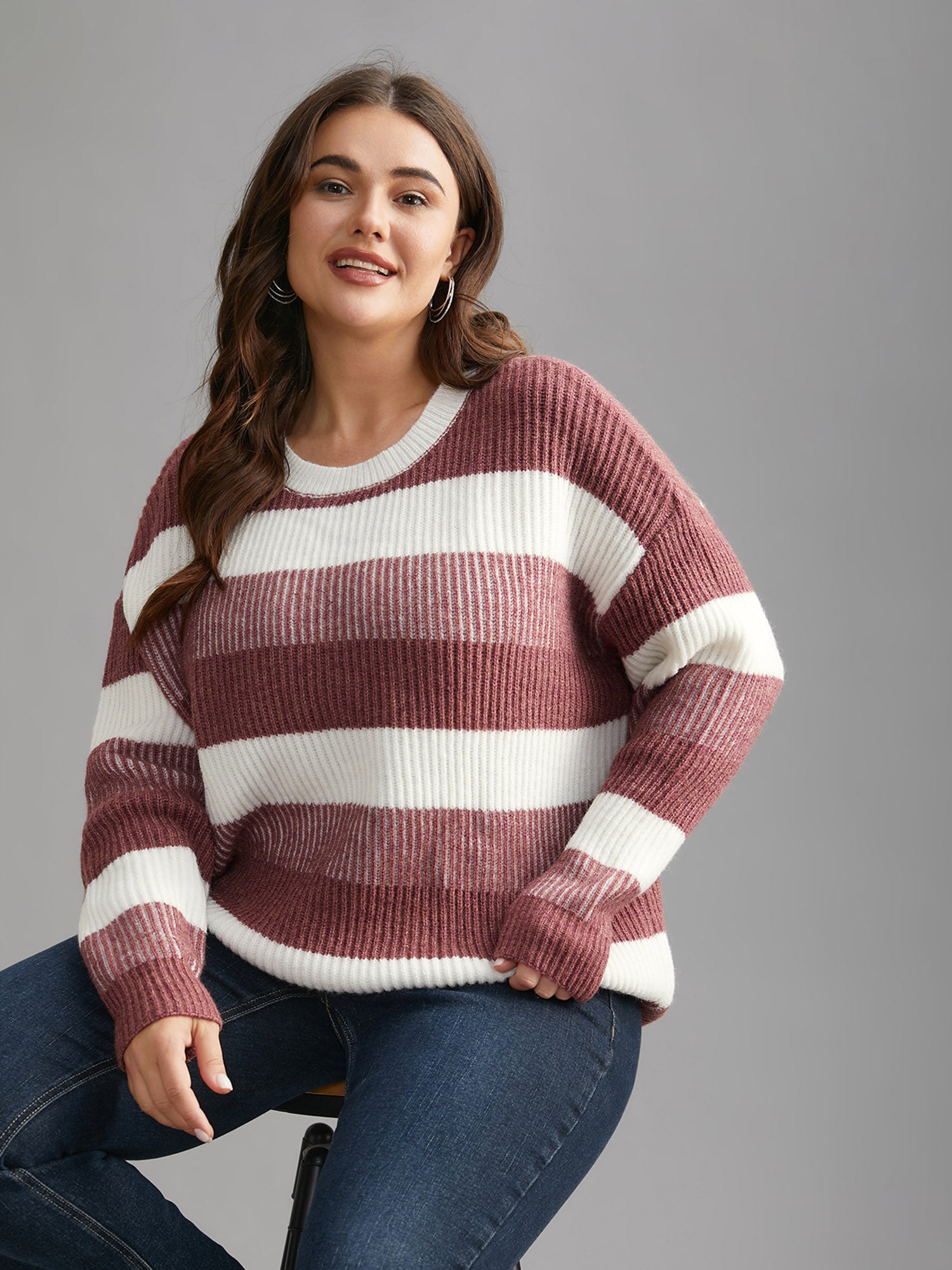 Color Block Round Neck Texture Pullover