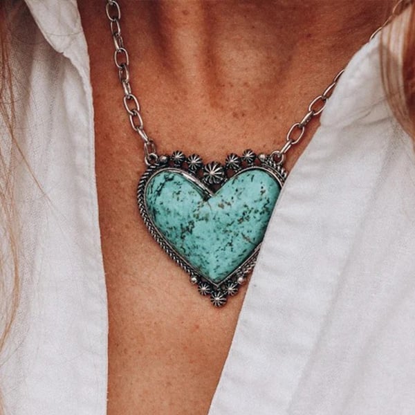 🔥49% OFF🎁Heart-Shaped Turquoise Necklace