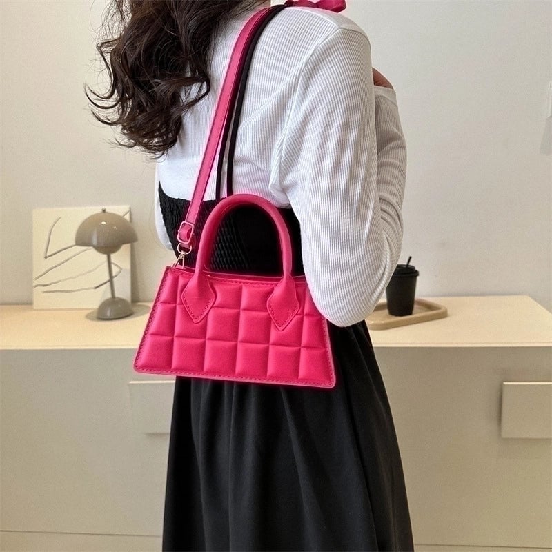 Women's Medium Pu Leather Solid Color Elegant Classic Style Square Zipper Shoulder Bag Handbag Crossbody Bag