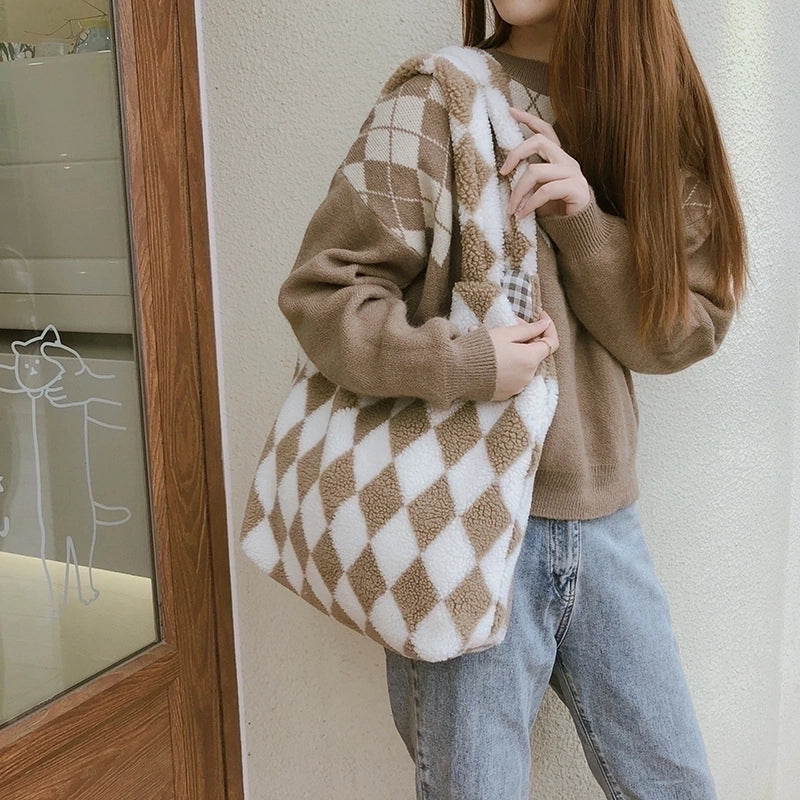 Women's Vintage Style Lingge Plush Shopping Bags