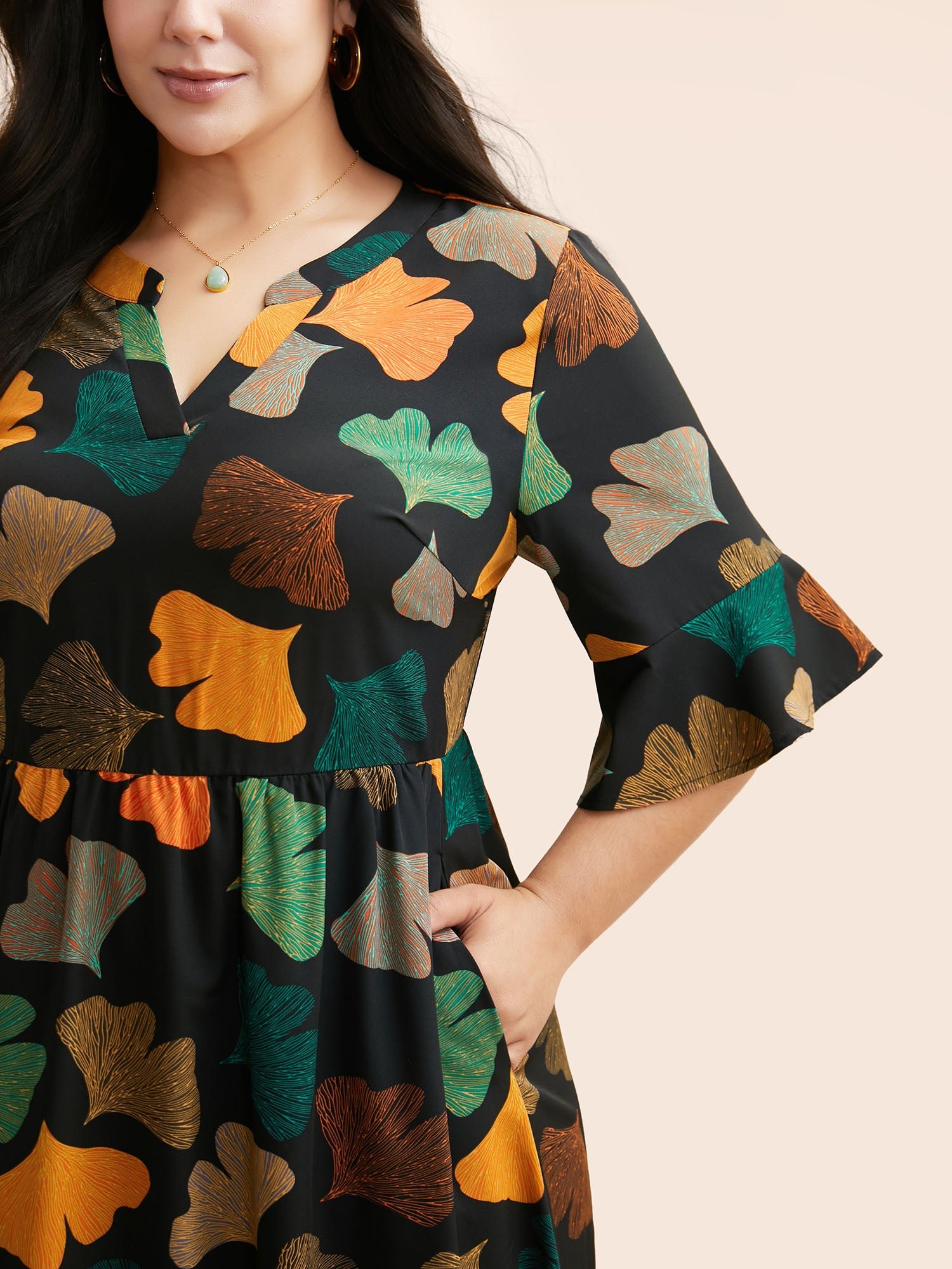 Floral Print Notched Ruffle Sleeve Dress