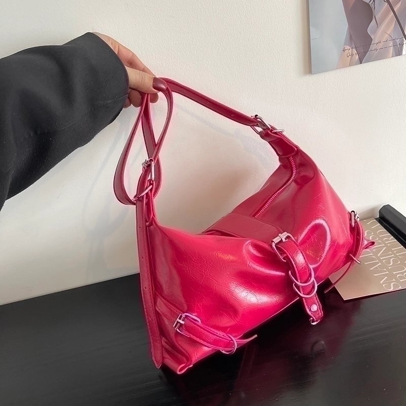 Women's Pu Leather Solid Color Classic Style Zipper Underarm Bag