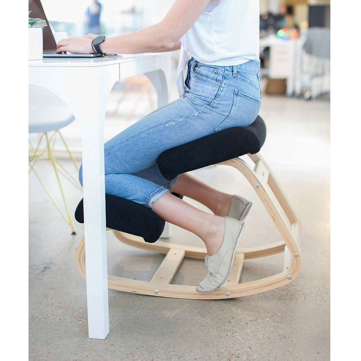 Varier Variable Balans Kneeling Chair. grey