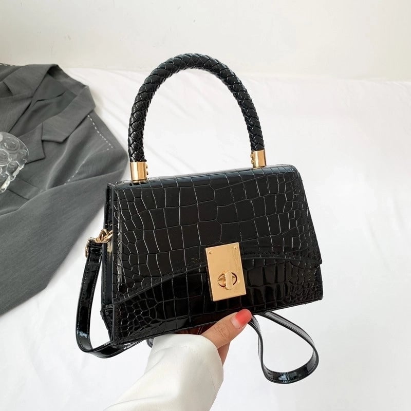 Women's Medium Summer Pu Leather Vintage Style Streetwear Square Bag