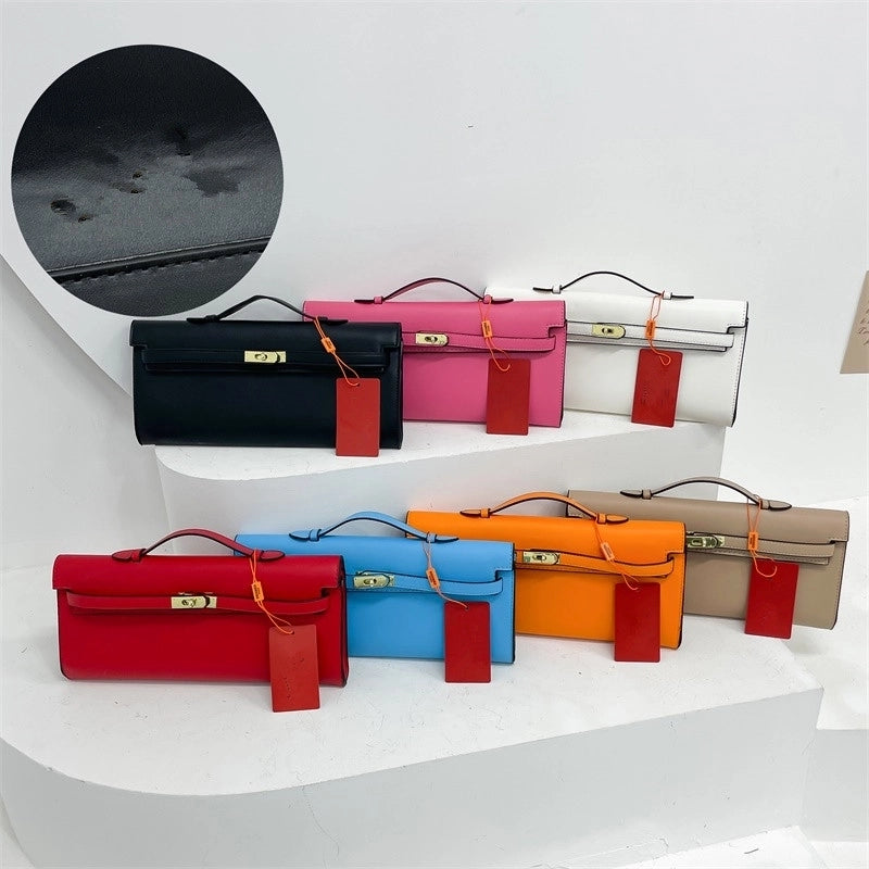 Women's Pu Leather Solid Color Elegant Square Lock Clasp Handbag