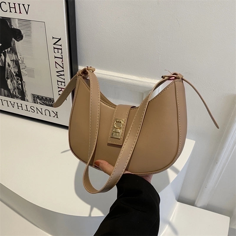 Women's Pu Leather Solid Color Vintage Style Dumpling Shape Lock Clasp Underarm Bag