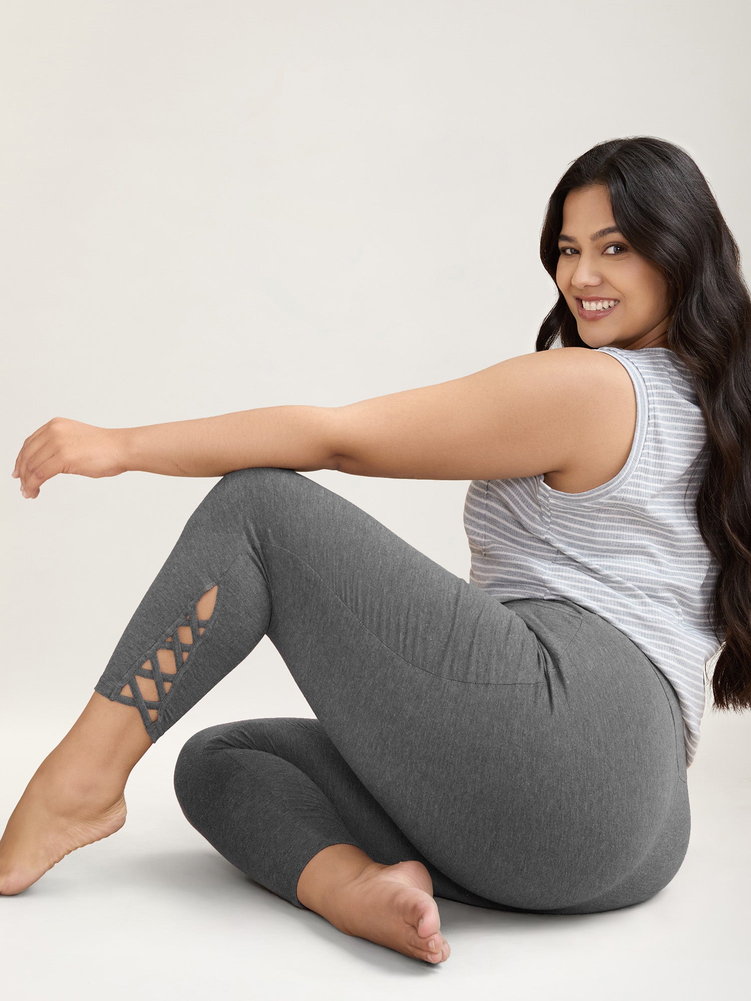Heathered Mid-Rise Skinny-Fit Leggings