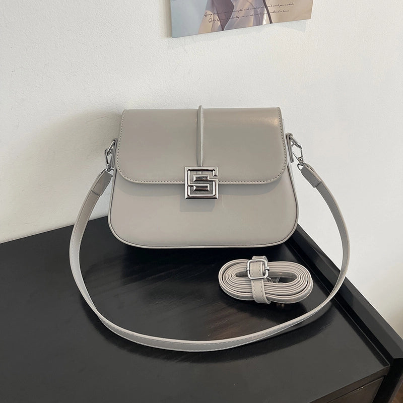 Women's Medium Pu Leather Solid Color Vintage Style Classic Style Square Magnetic Buckle Shoulder Bag