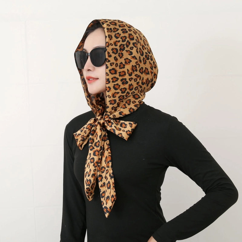 Women's Elegant Retro Flower Satin Printing Silk Scarf