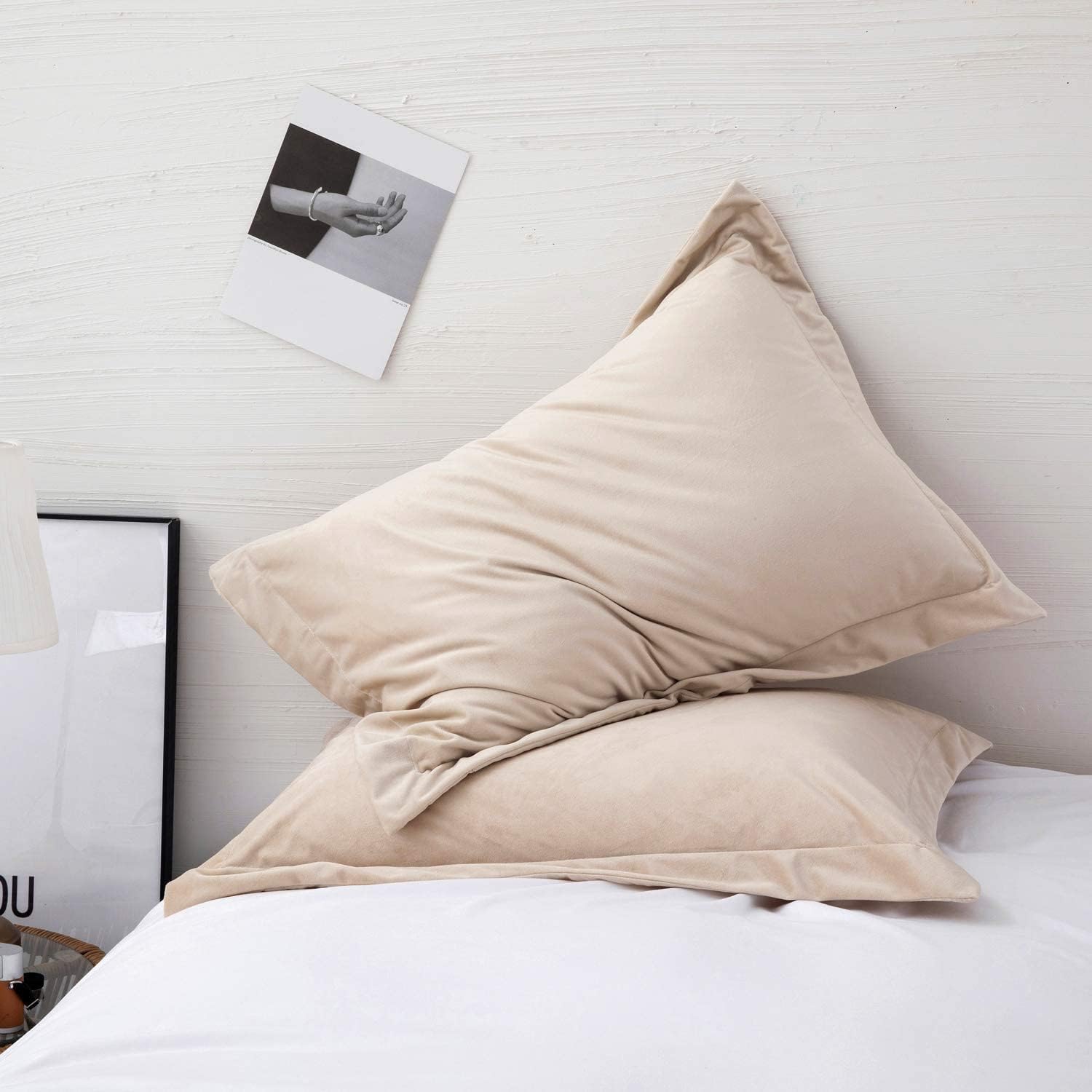 Beige Velvet-Luxury Bed Sheet Set