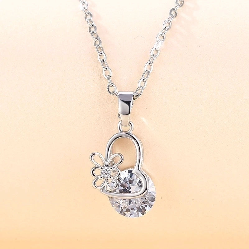 Stainless Steel White Gold Plated Elegant Plating Inlay Round Flower Butterfly Zircon Pendant Necklace