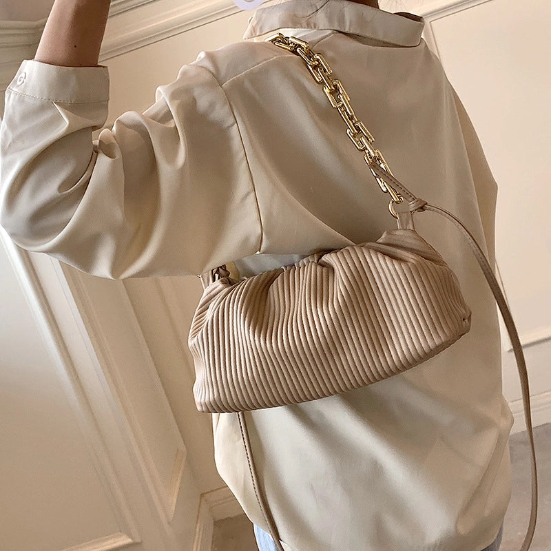Casual Solid Color Folds Single Shoulder Cross-body Thick Chain Handbags