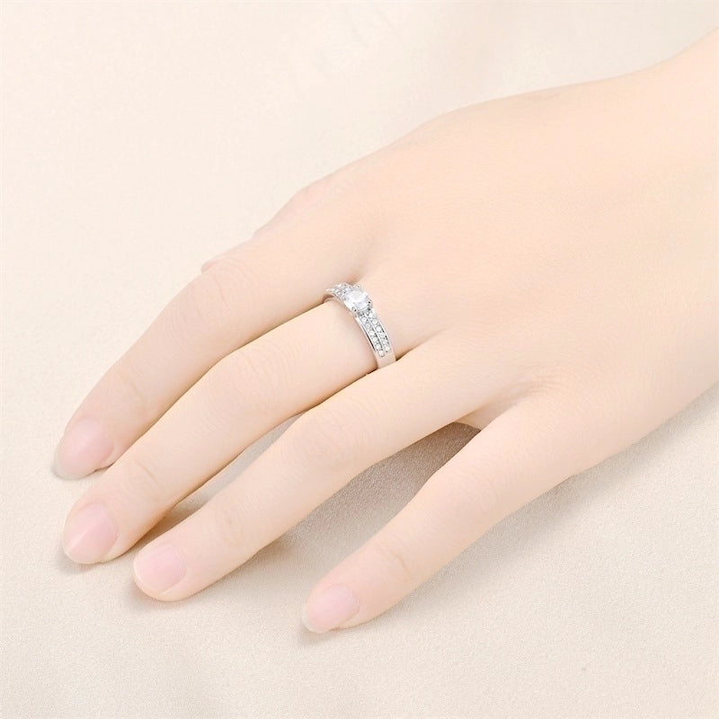 Romantic Shiny Round Titanium Steel Zircon 18K Gold Plated Polishing Plating Inlay Rings