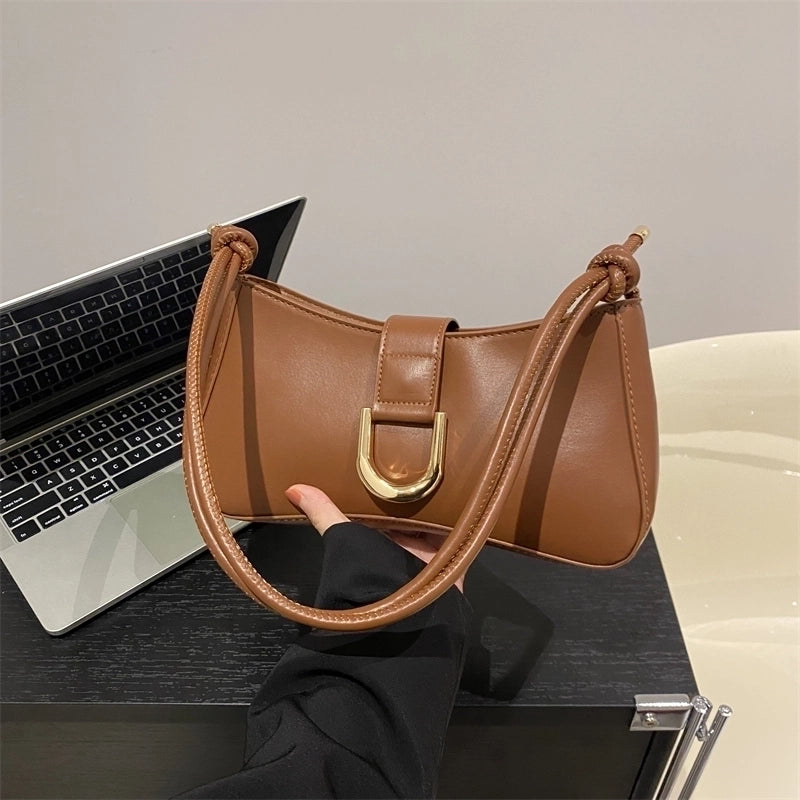 Women's Pu Leather Solid Color Classic Style Zipper Shoulder Bag