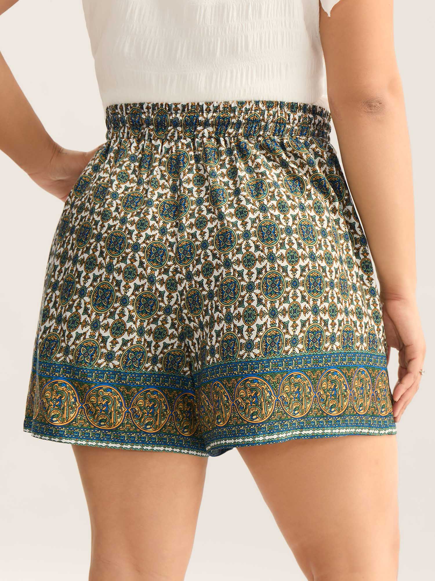 Boho Print Tassel Straight-Leg Shorts