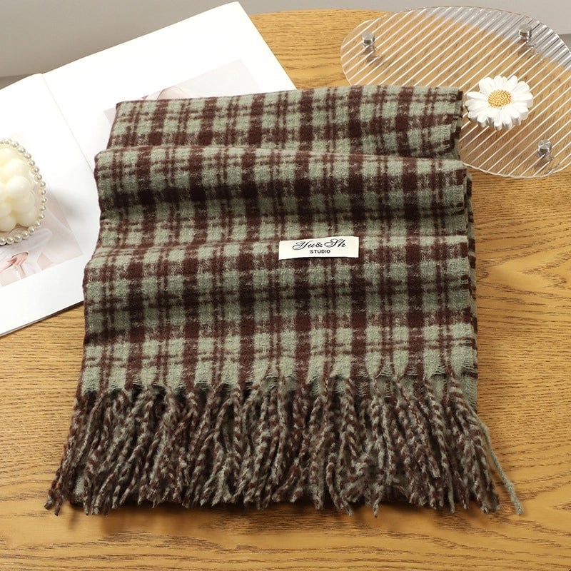 Women's Basic Plaid Polyester Scarf