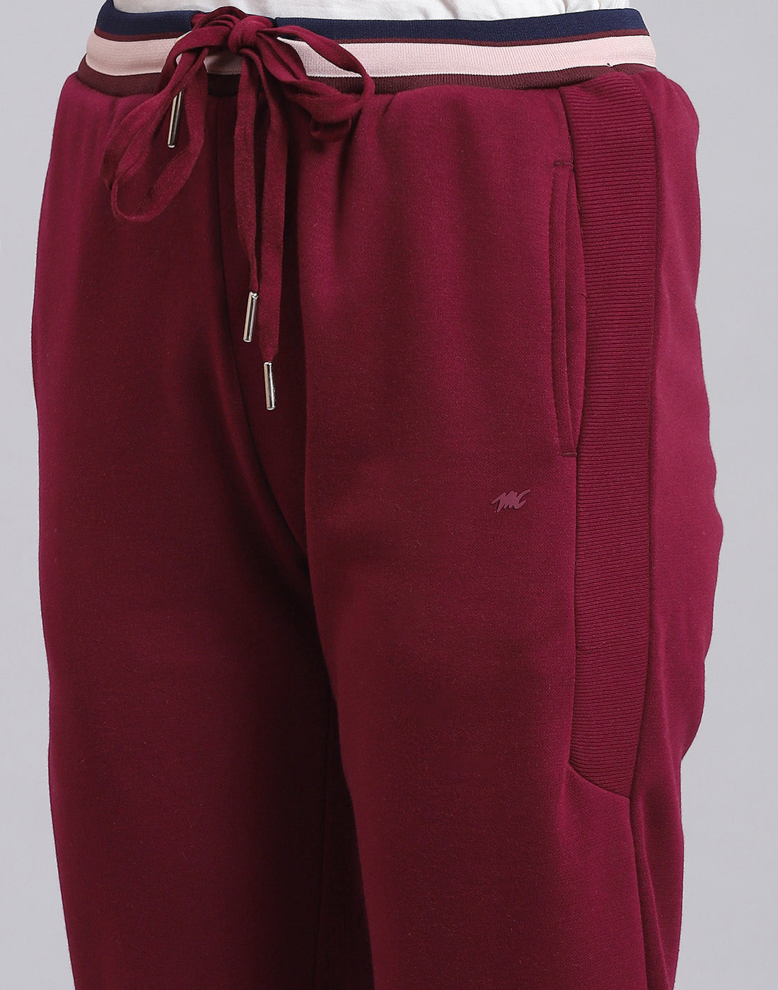 Women Maroon Solid Regular Fit Winter Lower