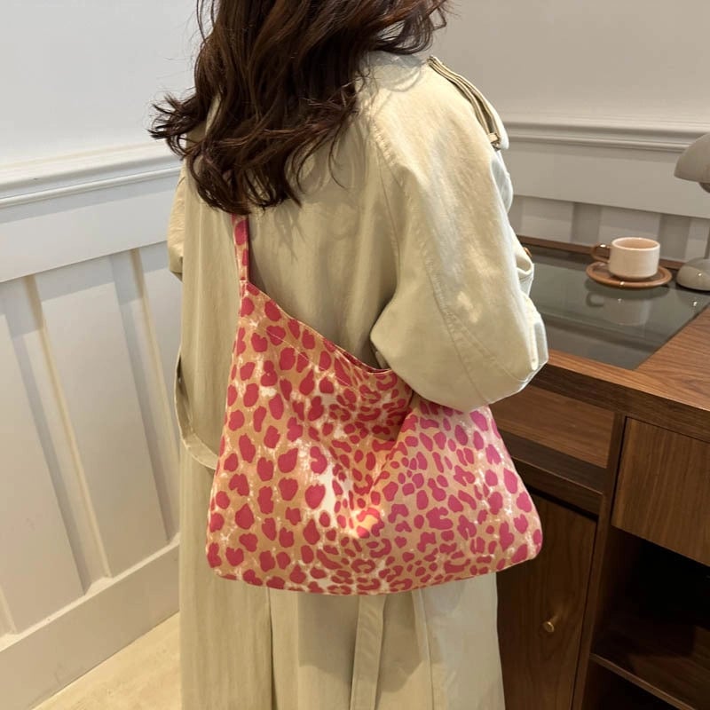 One-Shoulder Canvas Bag Female College Student  Autumn  Fashion Messenger Bag Large Capacity Western Style Niche Bag