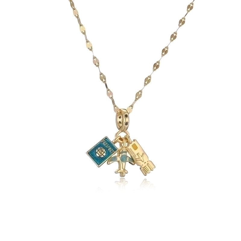 Ig Style Minimalist Animal Key Copper Plating Inlay Zircon Gold Plated Pendant Necklace