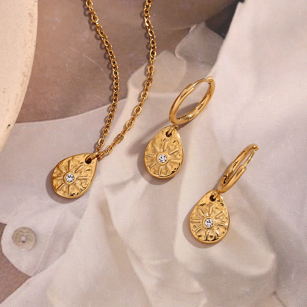 Fashion Irregular Geometric Stainless Steel 18K Gold Plated Necklaces