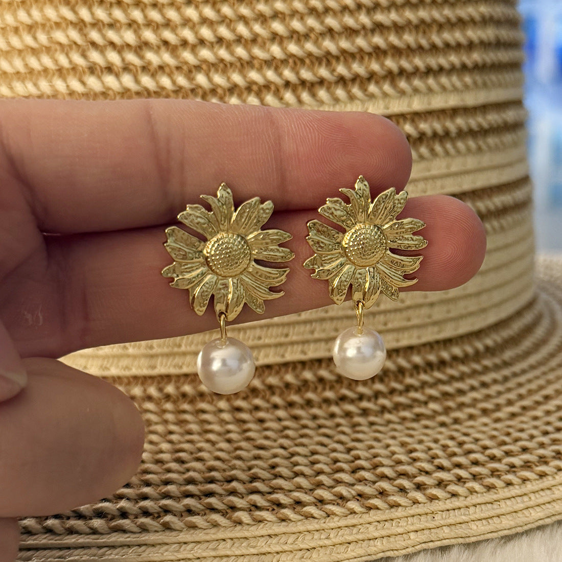 Stainless Steel Earrings Flower Earrings Female Cold Style Exaggerated Earrings E594
