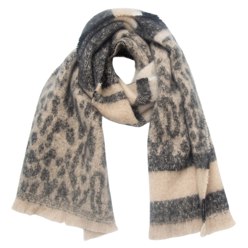 Unisex Casual Minimalist Leopard Polyester Scarf