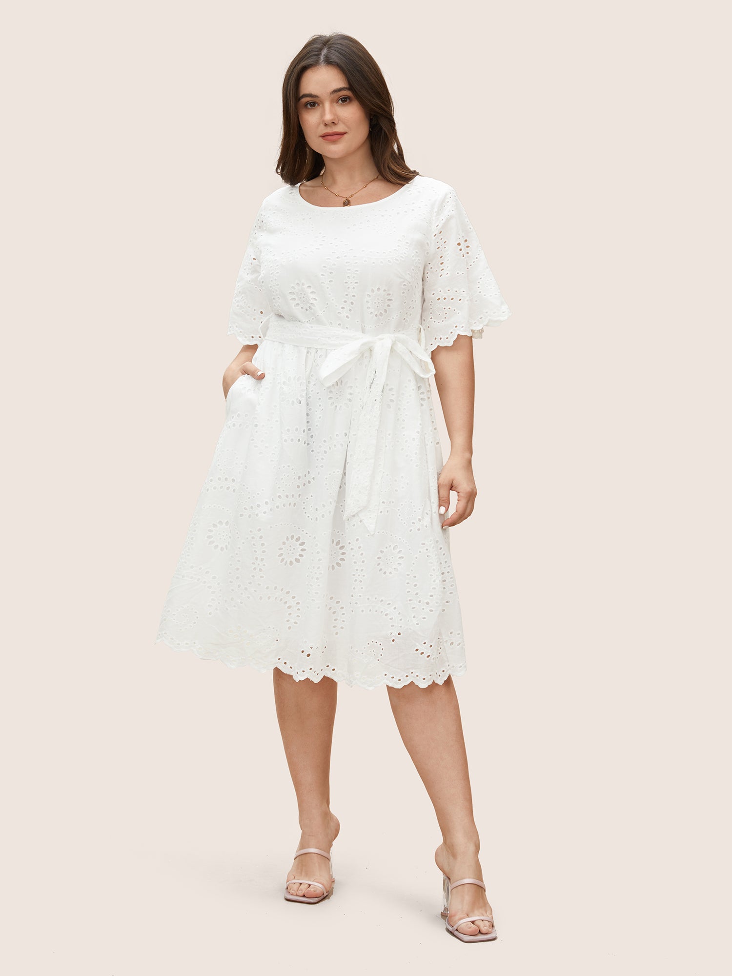 Broderie Anglaise Ruffle Sleeve Ties Dress