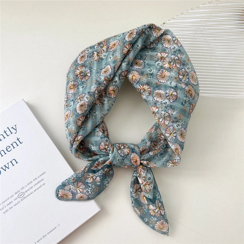 Women's Cartoon Style Cute Sweet Ditsy Floral Cotton And Linen Kerchief