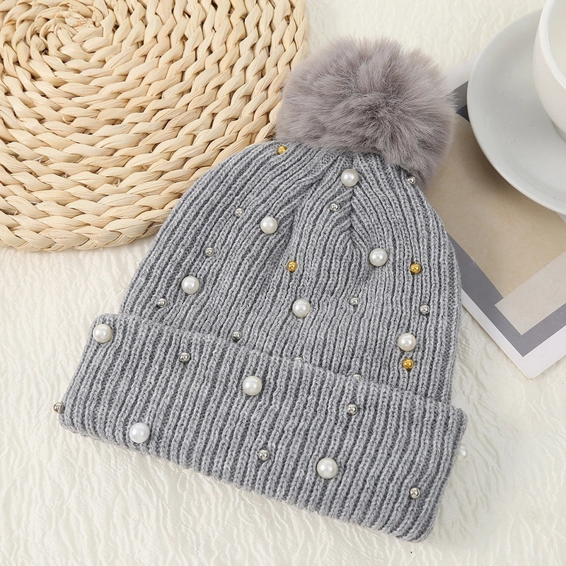 Women's Basic Sweet Minimalist Solid Color Pom Poms Pearl Eaveless Wool Cap