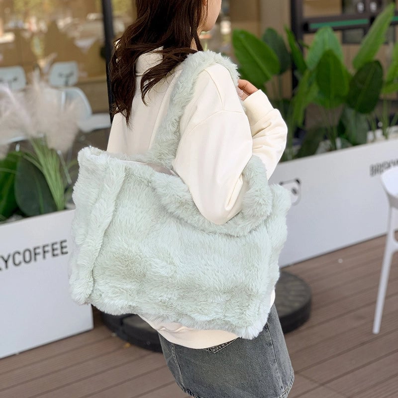 Women's Plush Solid Color Basic Classic Style Square Zipper Shoulder Bag