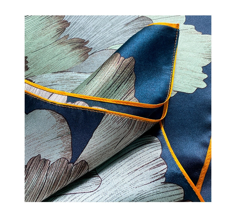 Women's Elegant Basic Flower Silk Printing Silk Scarf
