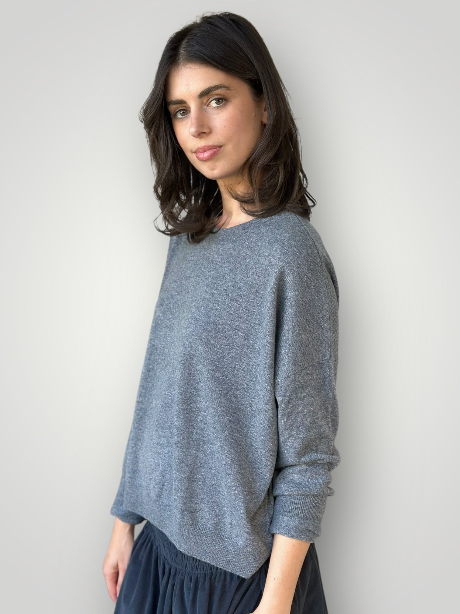 cassie crew neck-slate grey cashmere