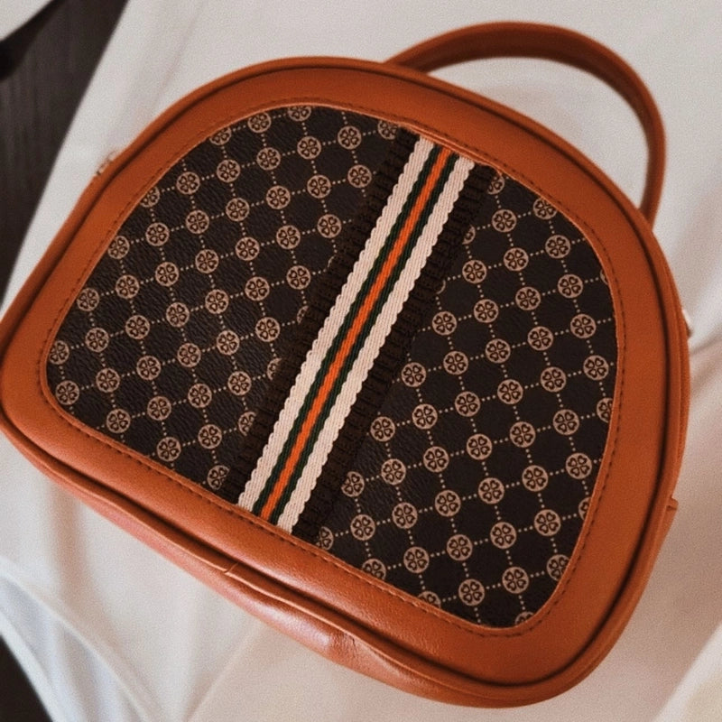 Women's Medium Pu Leather Monogram Argyle Vintage Style Classic Style Semicircle Zipper Crossbody Bag