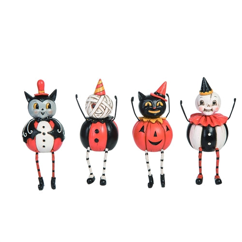 Halloween Shelf Sitters. Johanna Parker