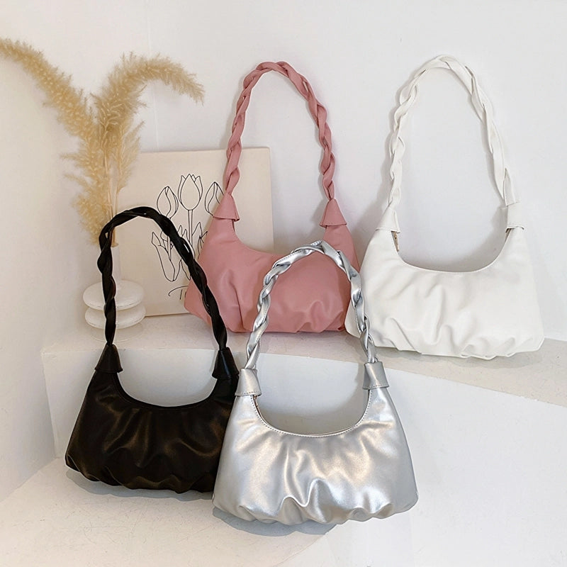 Women's All Seasons Pu Leather Solid Color Elegant Streetwear Pillow Shape Zipper Shoulder Bag Underarm Bag