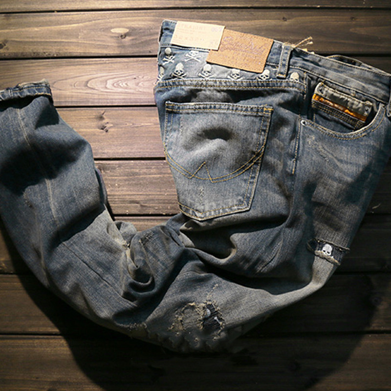 Retro Embroidered Skull Patch Slim Fit Ripped Jeans