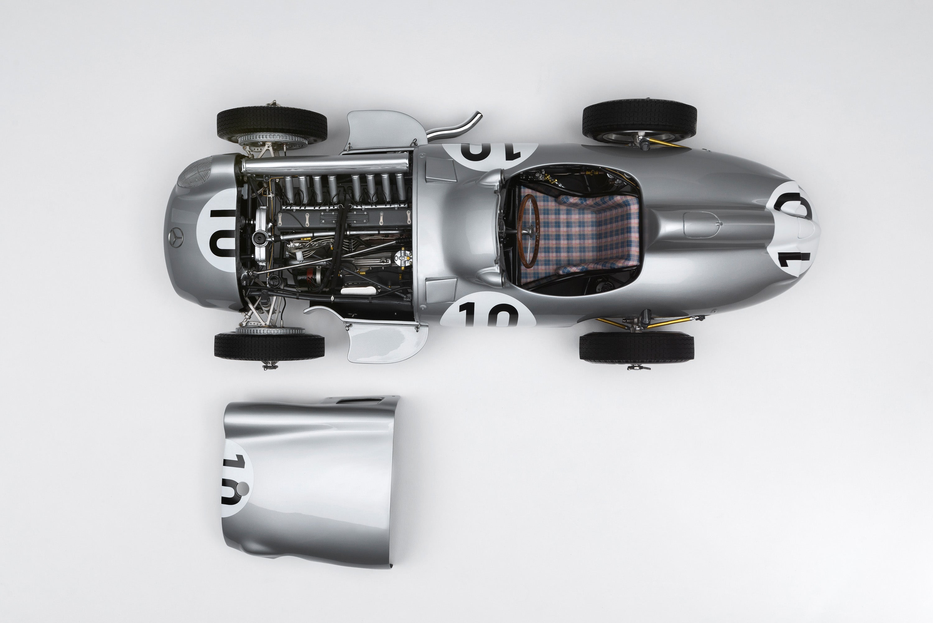 Mercedes-Benz W196 Monoposto - Gran Premio de Gran Bretaña de 1955 - Fangio - Carrera desgastada